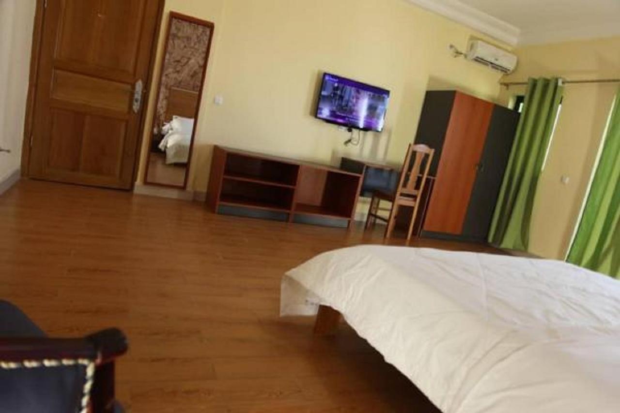 Cityzen Hotel ดูอาลา ภายนอก รูปภาพ