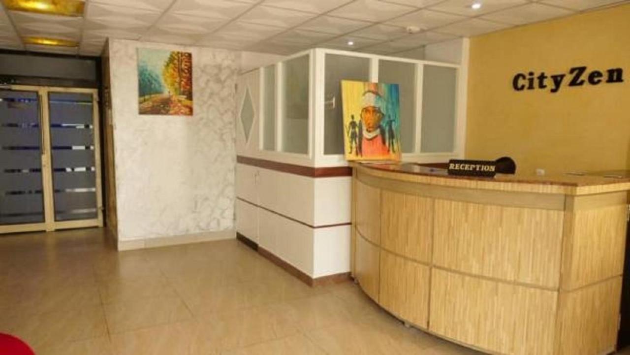 Cityzen Hotel ดูอาลา ภายนอก รูปภาพ